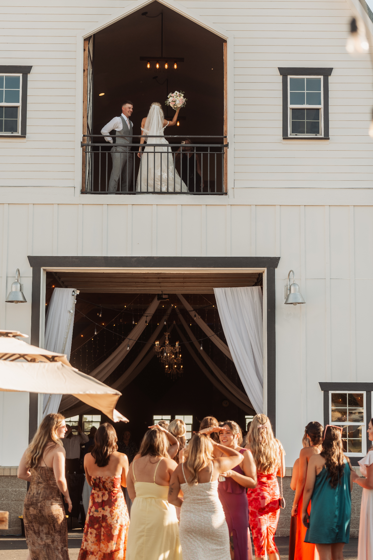 bridesmaid dresses spokane wa 16 Best Wedding Venues in Spokane, (2026 Guide) Beige Long Sleeve Micro YGroup_NataliaStraplessDress Collar Size:17